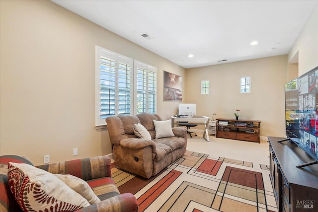 428 Lloyd Ct, Benicia, CA 94510 - living room with an office area and recessed lighting