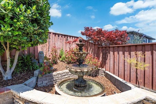 428 Lloyd Ct, Benicia, CA 94510 - view of fenced backyard