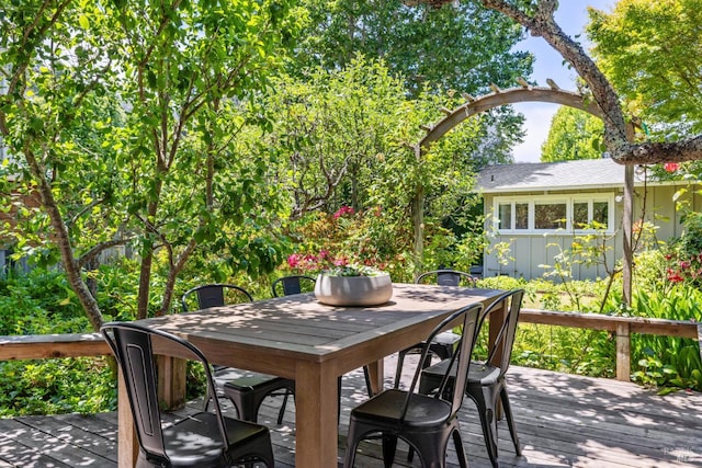304 Laurel Way, Mill Valley, CA 94941 - deck with outdoor dining space