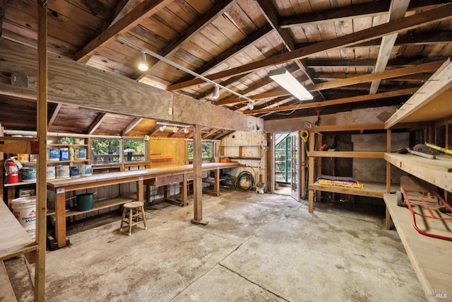 304 Laurel Way, Mill Valley, CA 94941 - below grade area with a workshop area