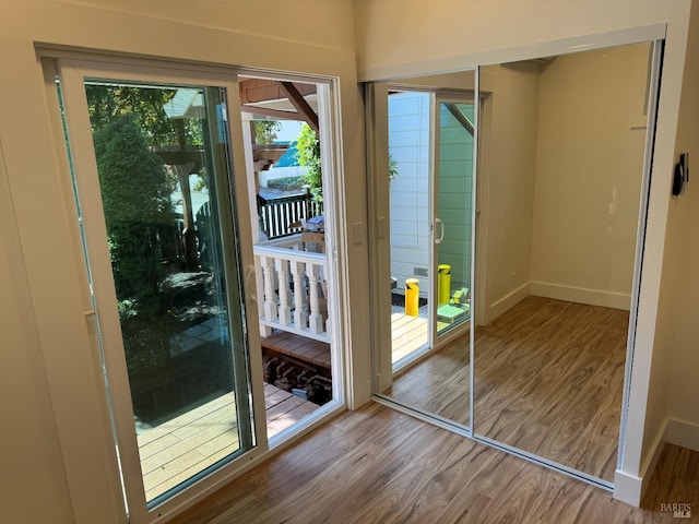 1529 San Anselmo Ave Unit A B, San Anselmo, CA 94960 - doorway with wood finished floors and baseboards