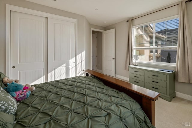 5340 Discovery Way, Fairfield, CA 94533 - bedroom featuring a closet, light carpet, and baseboards