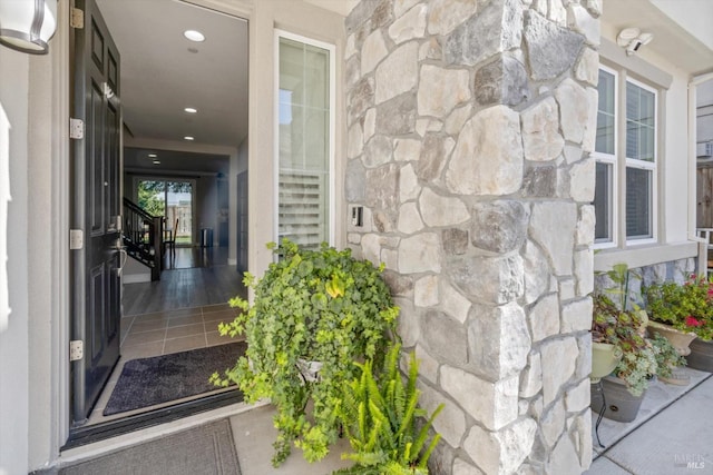 5340 Discovery Way, Fairfield, CA 94533 - entrance to property featuring stone siding
