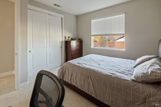 5340 Discovery Way, Fairfield, CA 94533 - carpeted bedroom with a closet and baseboards