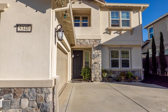 5340 Discovery Way, Fairfield, CA 94533 - property entrance with stone siding and stucco siding