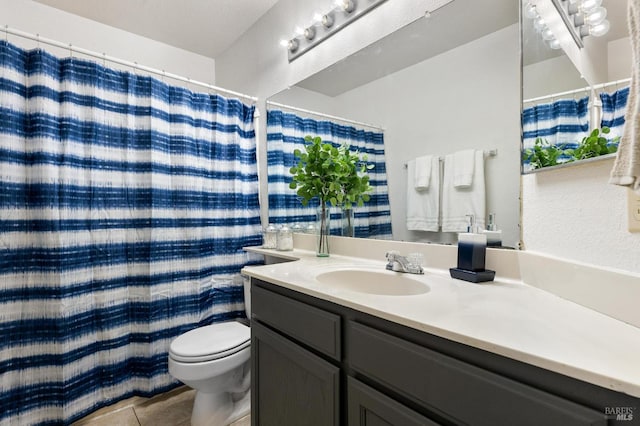 404 Mellowood Ct, Suisun City, CA 94585 - full bathroom with vanity and tile patterned floors