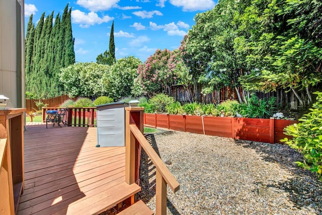 2340 Canton Ct, Fairfield, CA 94534 - wooden terrace with a fenced backyard