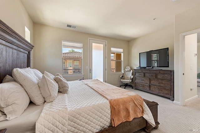 180 Healdsburg Ave Unit B, Cloverdale, CA 95425 - bedroom featuring light carpet and baseboards
