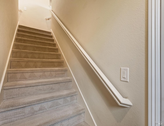 180 Healdsburg Ave Unit B, Cloverdale, CA 95425 - view of stairway