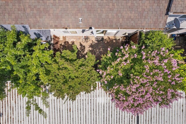 4014 Knoll Top Ct, Carmichael, CA 95608 - bird's eye view