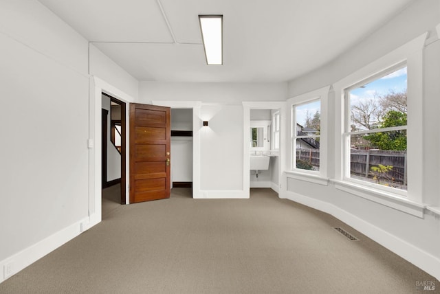 1763 2nd St, Napa, CA 94559 - unfurnished bedroom featuring carpet floors and a spacious closet