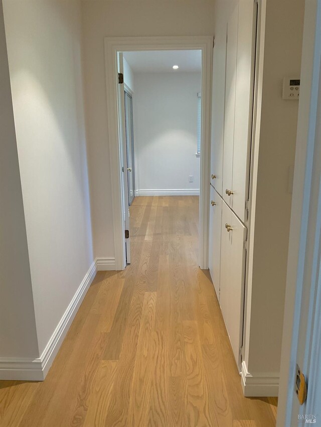 164 Oak Island Dr, Santa Rosa, CA 95409 - hall featuring light wood finished floors and baseboards
