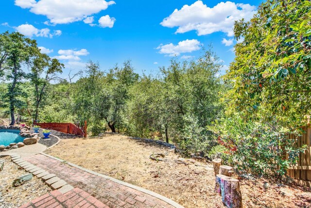 2588 King Edward Ct, El Dorado Hills, CA 95762 - view of yard with a pool