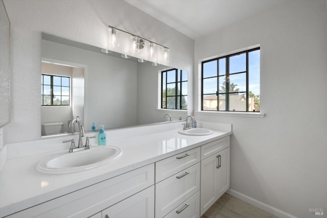766 Calico Trl, Vacaville, CA 95687 - bathroom featuring healthy amount of natural light and double vanity