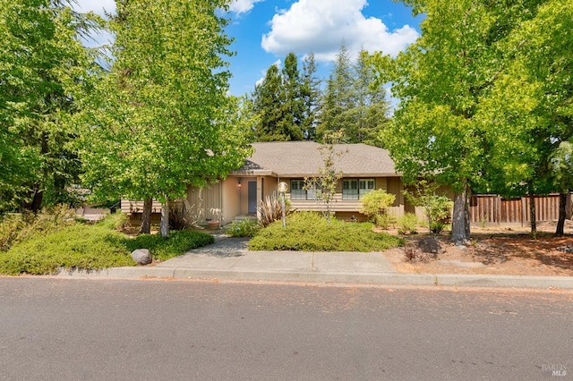 616 Wild Oak Dr, Santa Rosa, CA 95409 - view of front facade