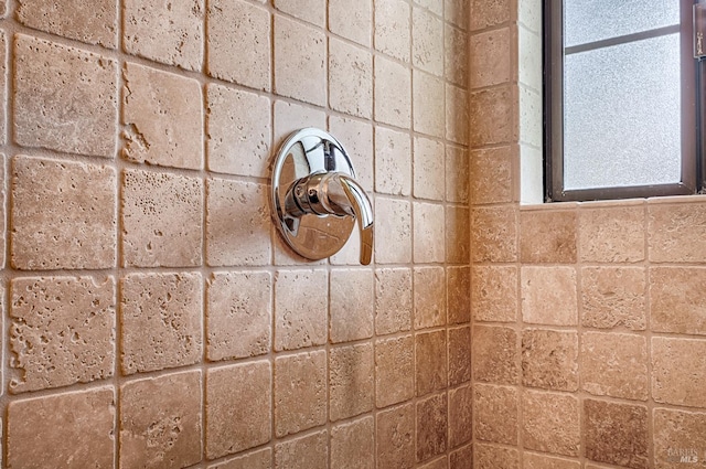 616 Wild Oak Dr, Santa Rosa, CA 95409 - bathroom view of a tile shower