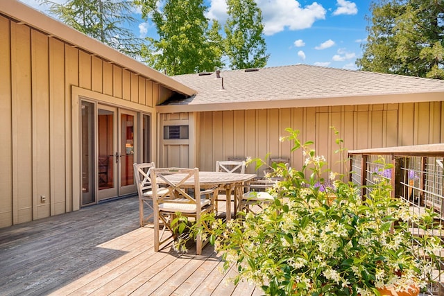 616 Wild Oak Dr, Santa Rosa, CA 95409 - deck with outdoor dining area