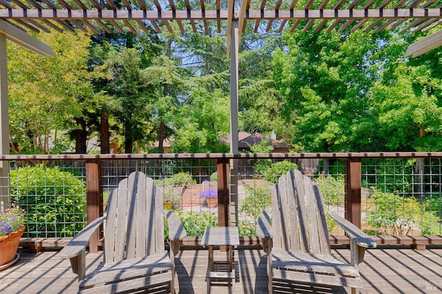 616 Wild Oak Dr, Santa Rosa, CA 95409 - deck with a pergola