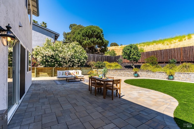 510 Hastings Dr, Benicia, CA 94510 - fenced backyard with a patio and an outdoor hangout area