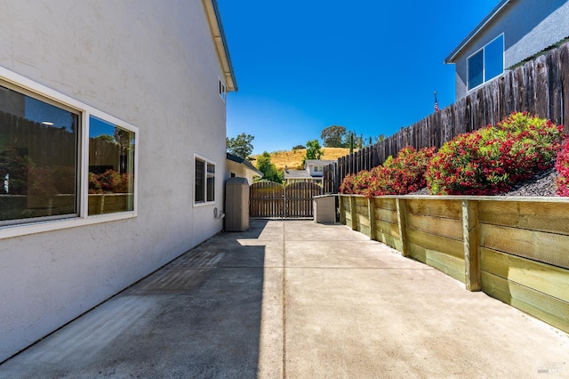 510 Hastings Dr, Benicia, CA 94510 - view of patio