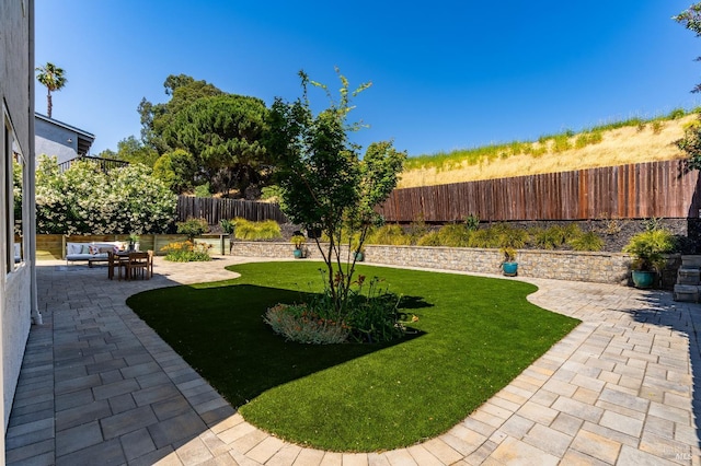 510 Hastings Dr, Benicia, CA 94510 - fenced backyard with a patio and outdoor lounge area