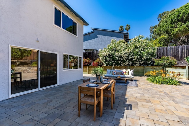 510 Hastings Dr, Benicia, CA 94510 - view of patio / terrace featuring an outdoor living space