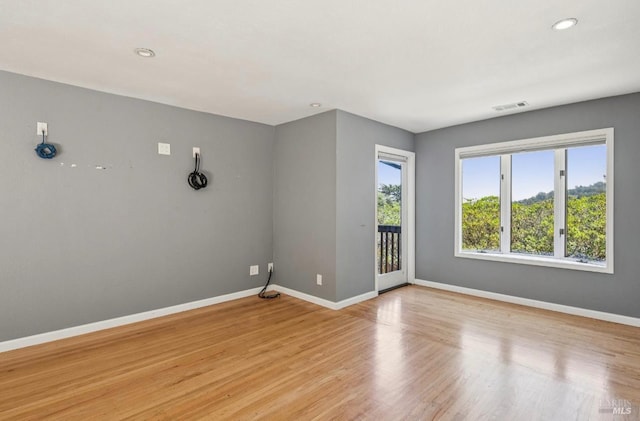 31 Buckelew St, Sausalito, CA 94965 - spare room with recessed lighting and light wood-style flooring