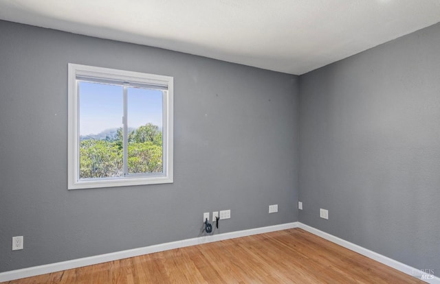 31 Buckelew St, Sausalito, CA 94965 - empty room featuring wood finished floors and baseboards