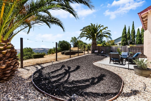 159 Suncliff Pl, Vallejo, CA 94591 - view of yard featuring a patio
