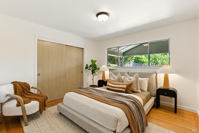 7 Arlene Ct, Petaluma, CA 94952 - bedroom featuring a closet and wood finished floors
