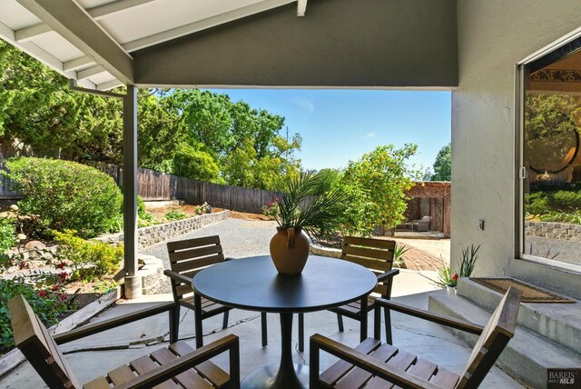 7 Arlene Ct, Petaluma, CA 94952 - fenced backyard featuring a patio and outdoor dining space