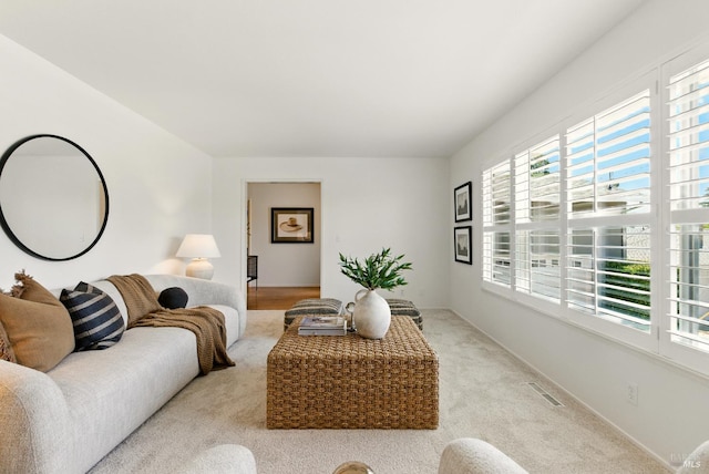 7 Arlene Ct, Petaluma, CA 94952 - living room with light colored carpet