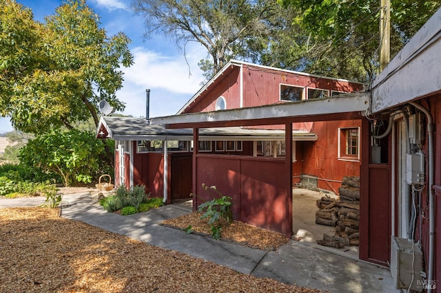 210 Valley View Dr, Petaluma, CA 94952 - view of side of home