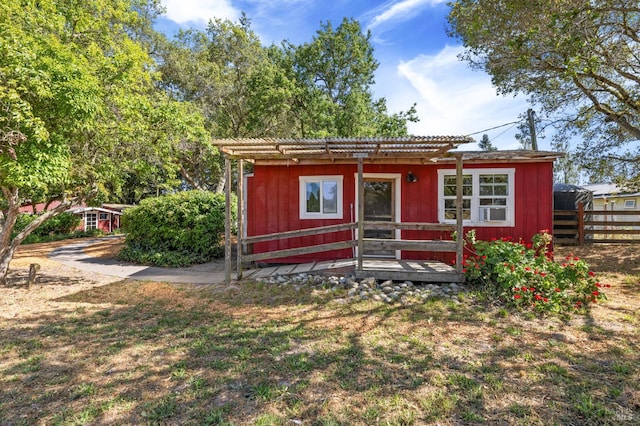 210 Valley View Dr, Petaluma, CA 94952 - view of front of house featuring an outdoor structure