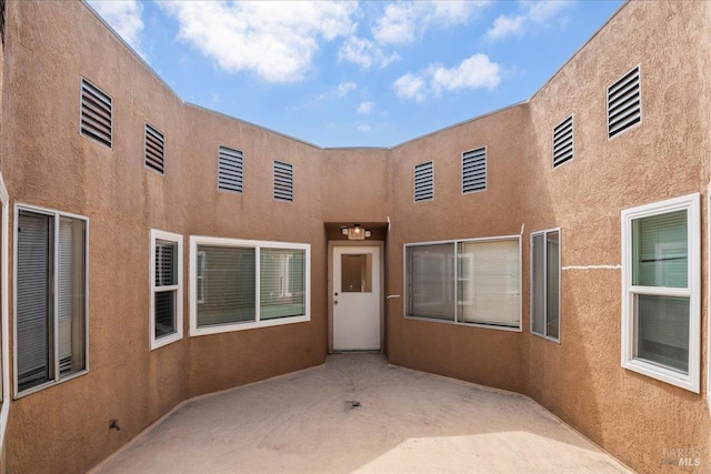 963 B St, Hayward, CA 94541 - back of house with a patio and stucco siding