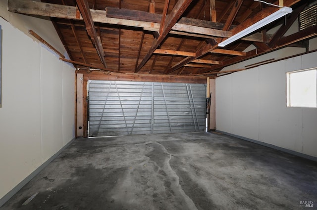 15190 Highlands Hbr, Clearlake, CA 95422 - view of garage