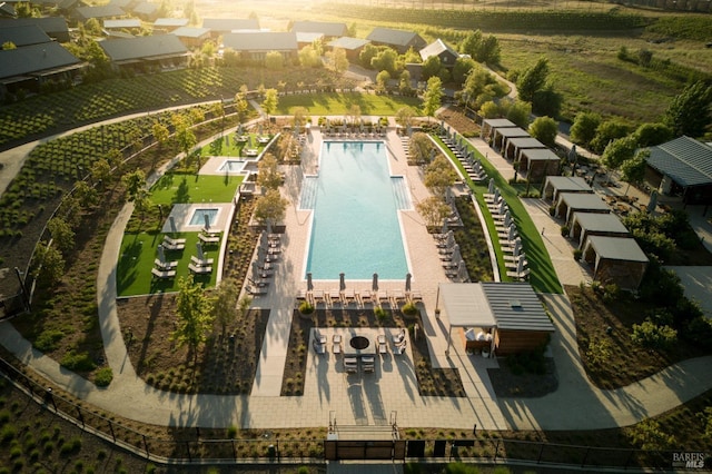 106 Vintners Ct, Napa, CA 94559 - aerial view of a pool area