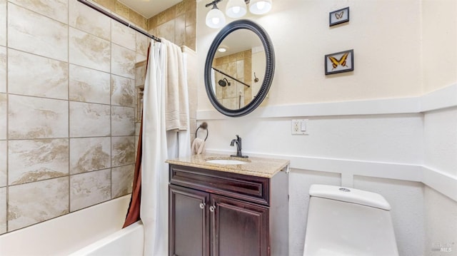 418 W Cotati Ave, Cotati, CA 94931 - full bath featuring shower / bath combination with curtain and vanity