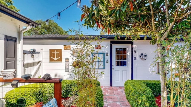 418 W Cotati Ave, Cotati, CA 94931 - doorway to property