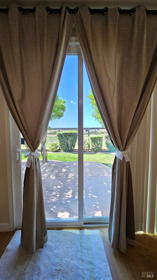 27 Via La Morra, American Canyon, CA 94503 - doorway with wood finished floors