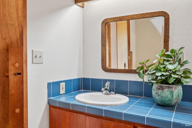 10 Miwok Way, Inverness, CA 94937 - bathroom featuring vanity
