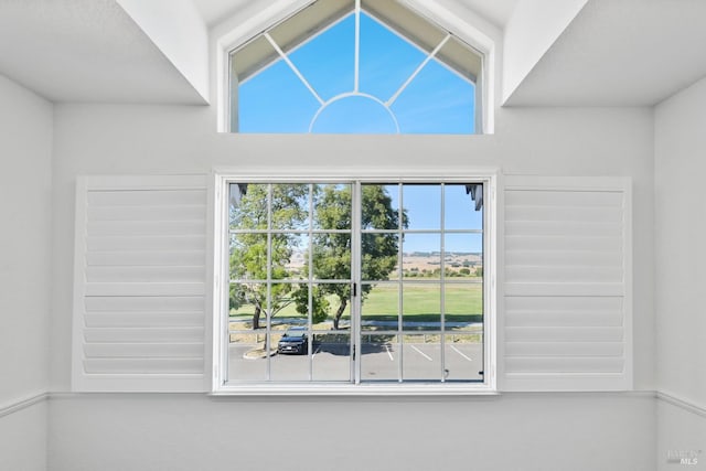 2128 Saint Augustine Cir, Petaluma, CA 94954 - detailed view