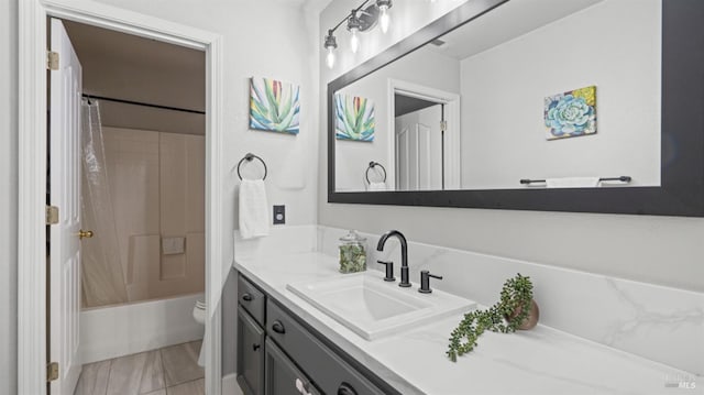 705 Wiegand Way, Dixon, CA 95620 - bathroom featuring vanity and shower / bath combo