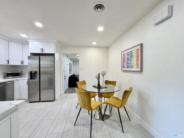 2300 W Park Ave, Napa, CA 94558 - dining area with recessed lighting