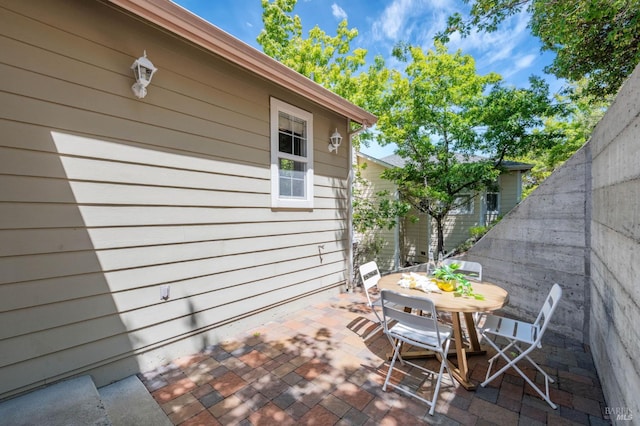 339 Sterling Way, San Rafael, CA 94903 - view of patio / terrace featuring outdoor dining space
