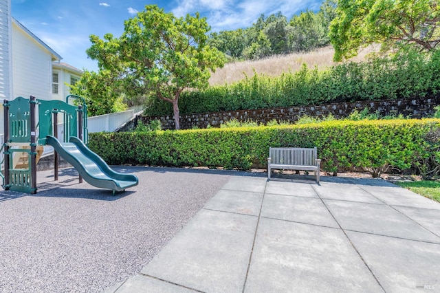 339 Sterling Way, San Rafael, CA 94903 - view of patio / terrace