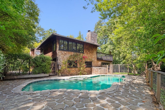 7 Shanley Ln, Ross, CA 94957 - view of swimming pool with a pool with connected hot tub and a patio