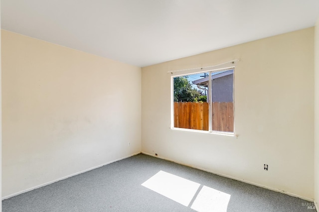 1255 Sereno Dr, Vallejo, CA 94589 - spare room featuring carpet