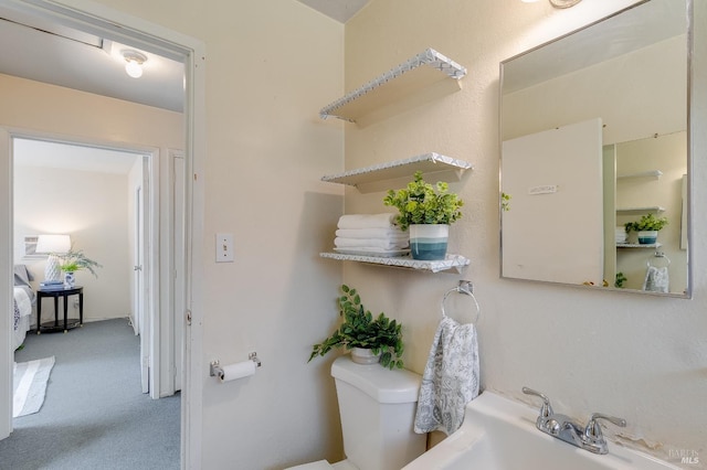 1255 Sereno Dr, Vallejo, CA 94589 - bathroom featuring toilet