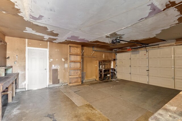 1255 Sereno Dr, Vallejo, CA 94589 - garage with a garage door opener